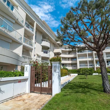 Royal Palm By Interhome Apartment